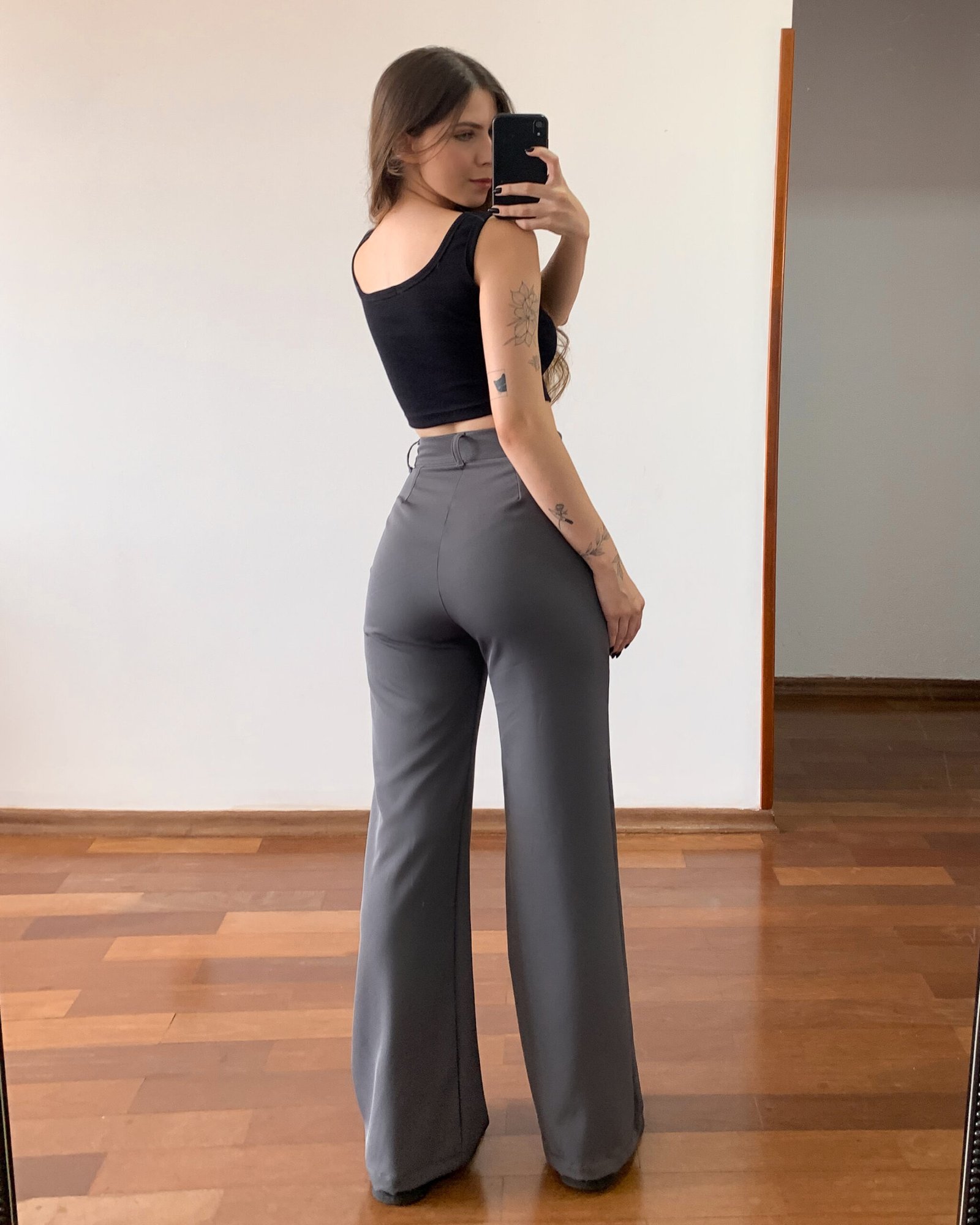 Facetune_25-01-2025-18-33-54